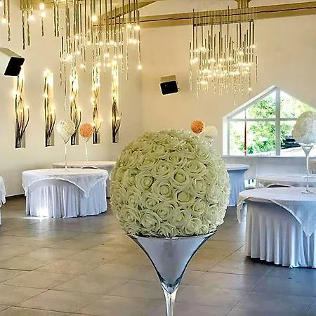 Pavillon Fani * Thiers